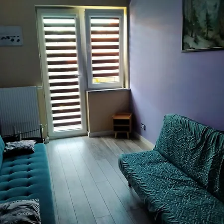 Brzask بيت للعطل Mosty (Puck)